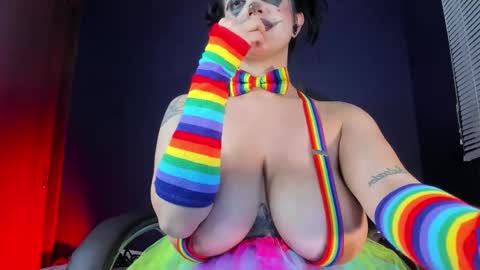 Milu Fontier online show from November 2, 4:27 am