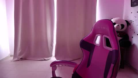 Milusolers online show from March 9, 2:20 pm