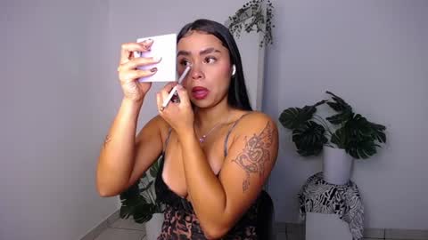 Mily Ortiz online show from June 9, 2:05 pm