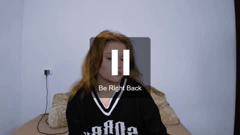 hi Im Mina  online show from January 10, 2:27 am