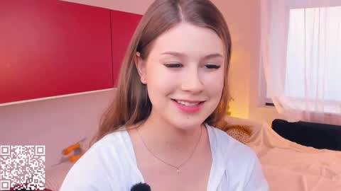 Mindi online show from November 12, 7:06 am