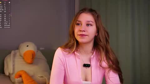 Mary online show from March 7, 1:23 am