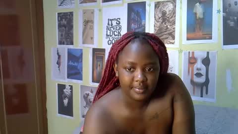 mini_karee online show from March 12, 5:26 pm