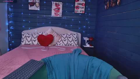 Ariana online show from May 2, 7:55 am