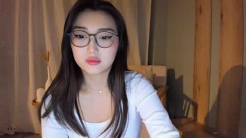 minnie_jin online show from November 5, 2:22 pm