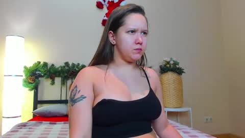 Snapshot of mira_karter chatting on January 21, 1:29 am Mira online show from January 21, 1:29 am