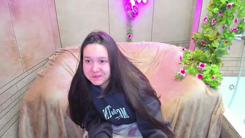 Snapshot of mira_karter chatting on February 22, 2:28 am Mira online show from February 22, 2:28 am