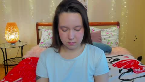 Mira online show from May 5, 2:36 am