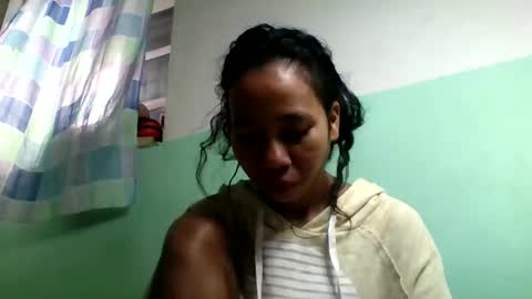 mirah881 online show from December 17, 5:11 am