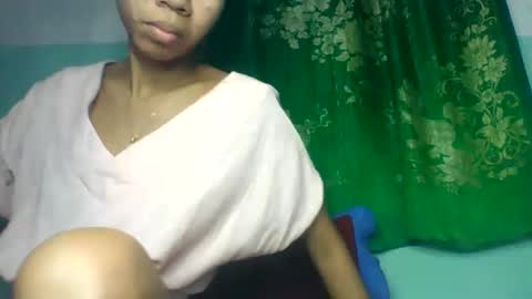 mirah881 online show from June 7, 7:37 am