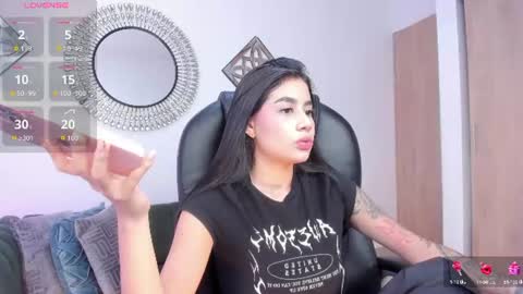miranda_crawfor online show from June 14, 8:53 pm