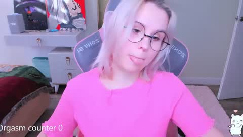 Kira online show from June 23, 3:54 pm