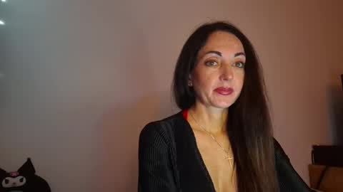 Christina online show from May 20, 8:50 pm