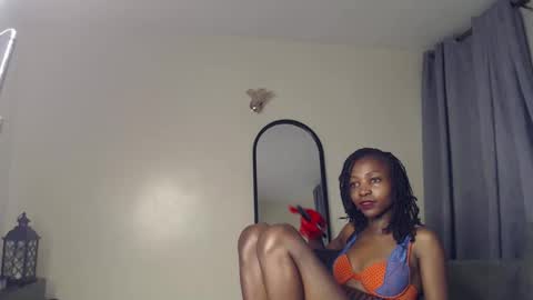 mis_kaylee online show from June 10, 11:09 am