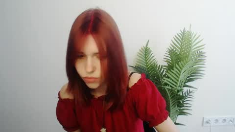 misaki_chan_ online show from May 2, 7:22 am