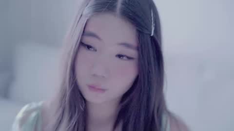 Snapshot of miso_misa chatting on October 12, 7:11 am Misa online show from October 12, 7:11 am