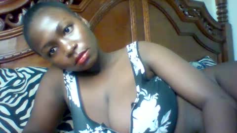 miss440 online show from October 4, 6:56 pm