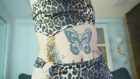 miss___angel online show from June 19, 11:14 am