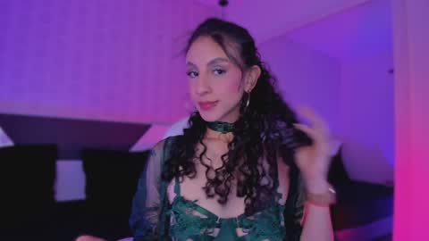 Snapshot of miss__charlotte_ chatting on February 3, 5:18 am Charlotte online show from February 3, 5:18 am