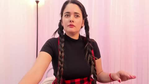    online show from December 11, 1:49 pm