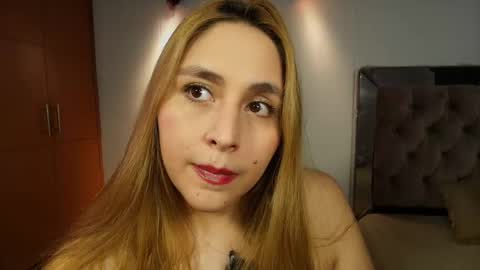 Anny online show from January 7, 1:42 am