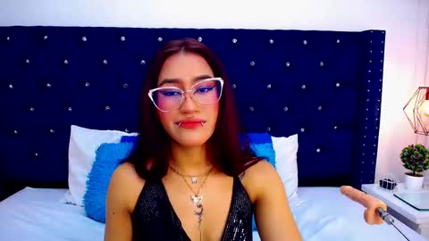 miss_ariss online show from October 25, 5:26 am