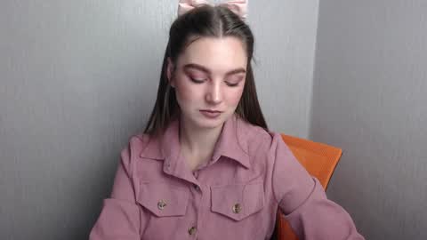 Snapshot of miss_azalea chatting on January 8, 1:31 pm Georgia online show from January 8, 1:31 pm