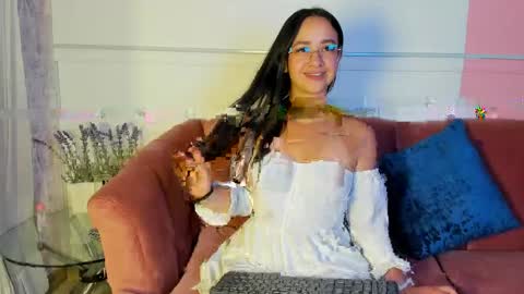Briana online show from April 27, 7:55 pm