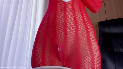 Ivy online show from October 22, 10:09 am