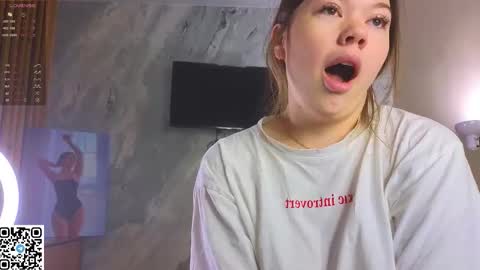 Sandy online show from November 22, 12:46 am