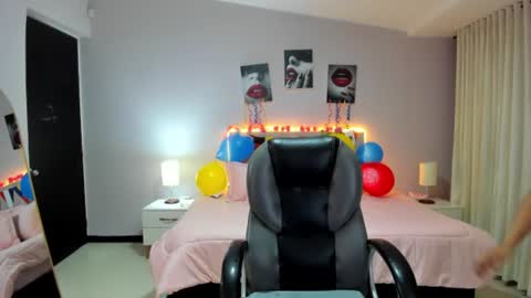Cataleya online show from June 22, 11:51 am