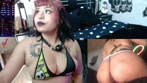 miss_clover online show from December 30, 7:26 am