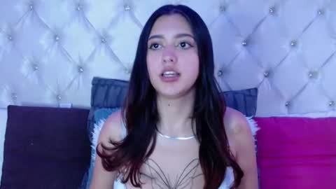 Dakota online show from December 5, 8:43 pm