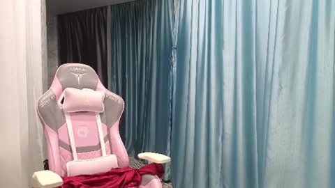 miss_divora online show from July 28, 6:20 pm
