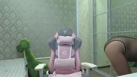 Snapshot of miss_divora chatting on September 9, 6:30 pm miss_divora online show from September 9, 6:30 pm