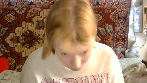Elis online show from June 10, 11:31 am