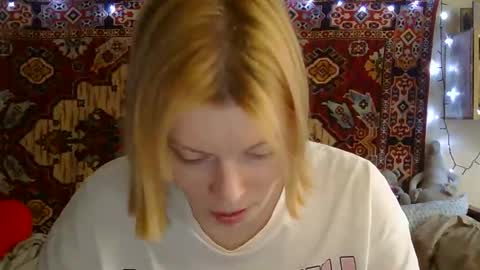 Elis online show from June 9, 11:09 am