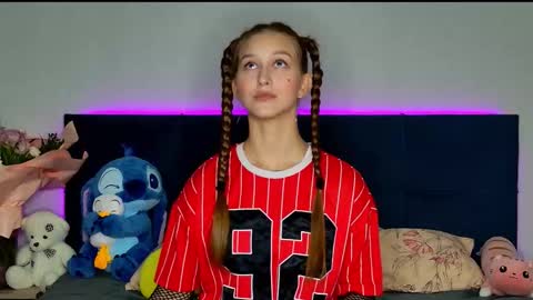 Emily online show from October 21, 5:28 pm