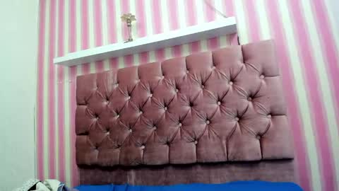 miss_kattya_ online show from June 6, 12:00 pm