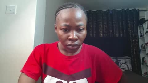 Miss Kiarrafit online show from February 3, 11:59 am