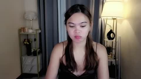 miss_kyrstyn online show from July 11, 9:59 pm