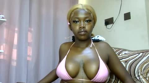 miss_sexyyy online show from February 20, 5:50 am