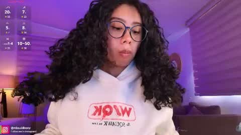 Amy Olivera online show from July 7, 12:52 pm