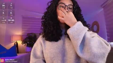 Amy Olivera online show from July 28, 1:21 pm