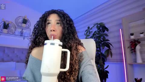 Snapshot of miss_sidney chatting on March 4, 12:33 pm Amy Olivera online show from March 4, 12:33 pm