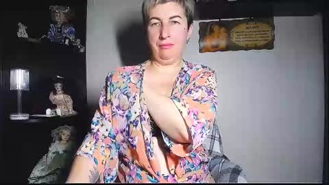 miss_tasha_kom online show from November 7, 9:59 am