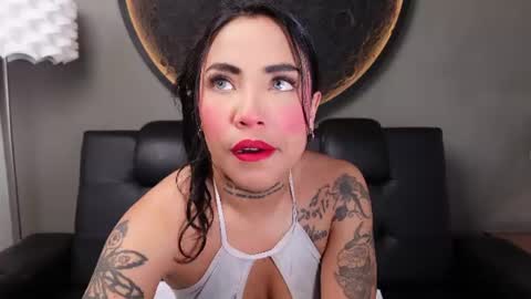 Vaiolette online show from June 23, 11:08 am