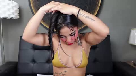 Vaiolette online show from July 17, 11:14 am