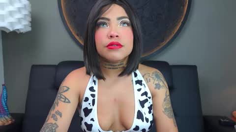 Vaiolette online show from October 10, 11:37 am