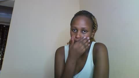 miss_vall online show from March 17, 7:56 am